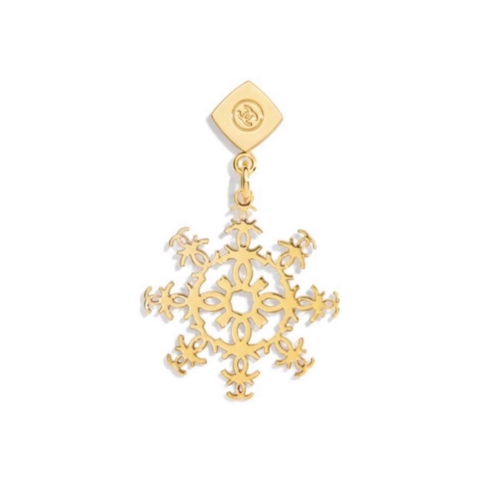 CHANEL Gold Snowflake Charm